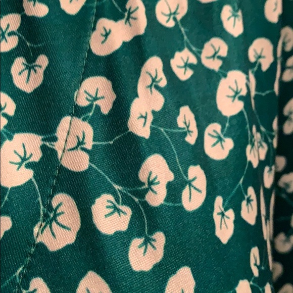 NWT Green Lilypad design women’s wrap dress sm - Picture 5 of 7